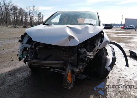 2014 Honda Cr-V Lx z USA, uszkodzony, nr VIN 5J6RM4H3XEL039969